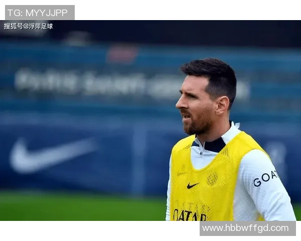 74足球球星:回顾传奇球员成长轨迹与辉煌成就的全景分析 74足球球星:回顾传奇球员成长轨迹与辉煌成就的全景分析