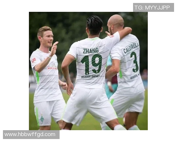 日韩足球巨星争锋 谁才是当前最强十大球员排名榜